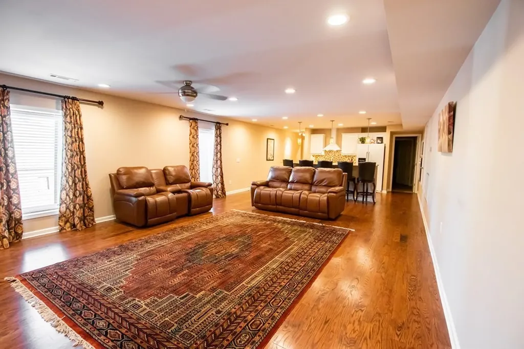 221 N Oak Avenue Cookeville TN 38501