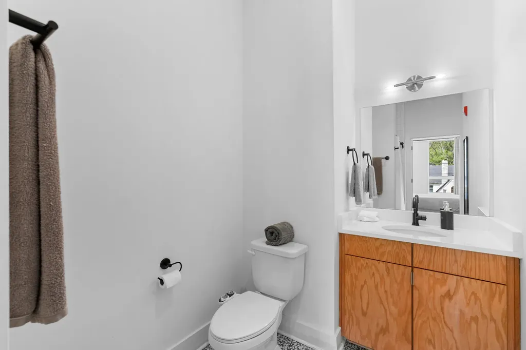 1310 Lischey Avenue Nashville TN 37207