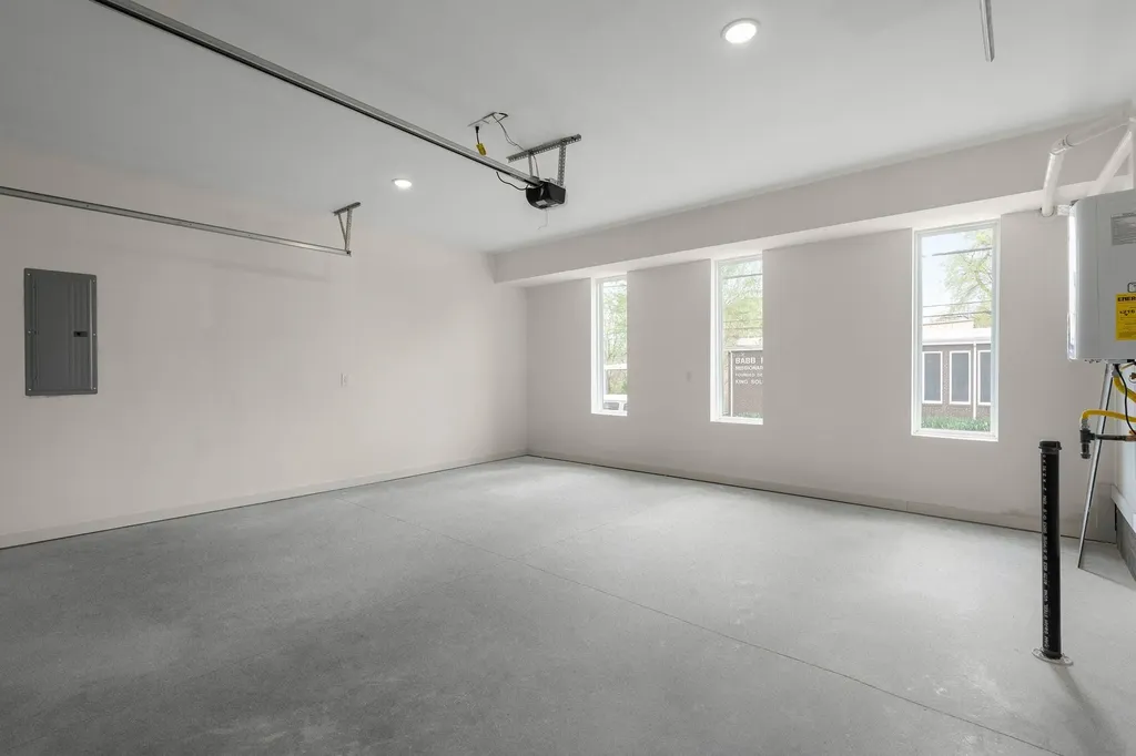 921 Cheatham Place Nashville TN 37208