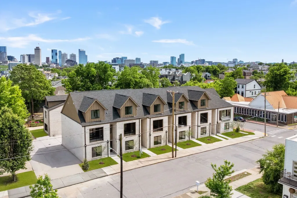 921 Cheatham Place Nashville TN 37208