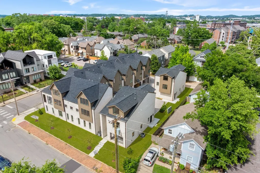 921 Cheatham Place Nashville TN 37208
