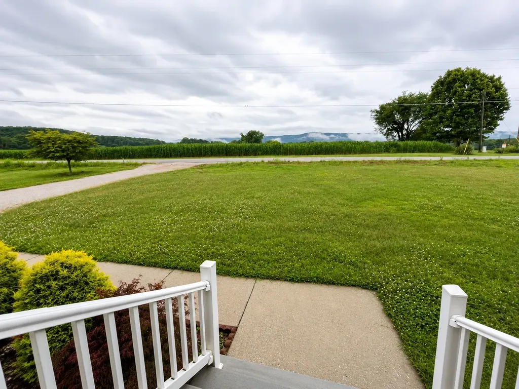 23 Skidmore Lane Winchester TN 37398