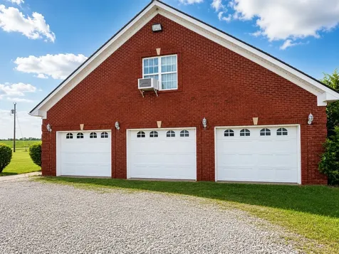 23 Skidmore Lane Winchester TN 37398