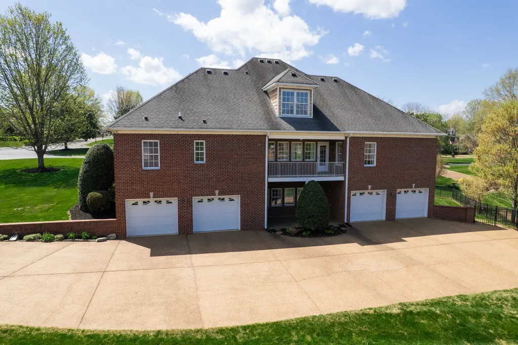 2108 Rodman Boulevard Gallatin TN 37066