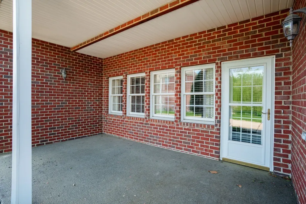 2108 Rodman Boulevard Gallatin TN 37066