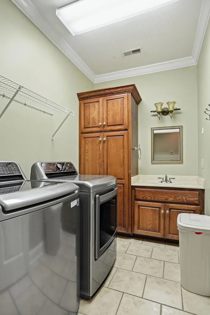2108 Rodman Boulevard Gallatin TN 37066