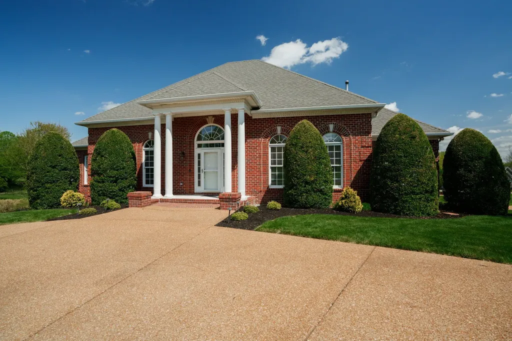 2108 Rodman Boulevard Gallatin TN 37066