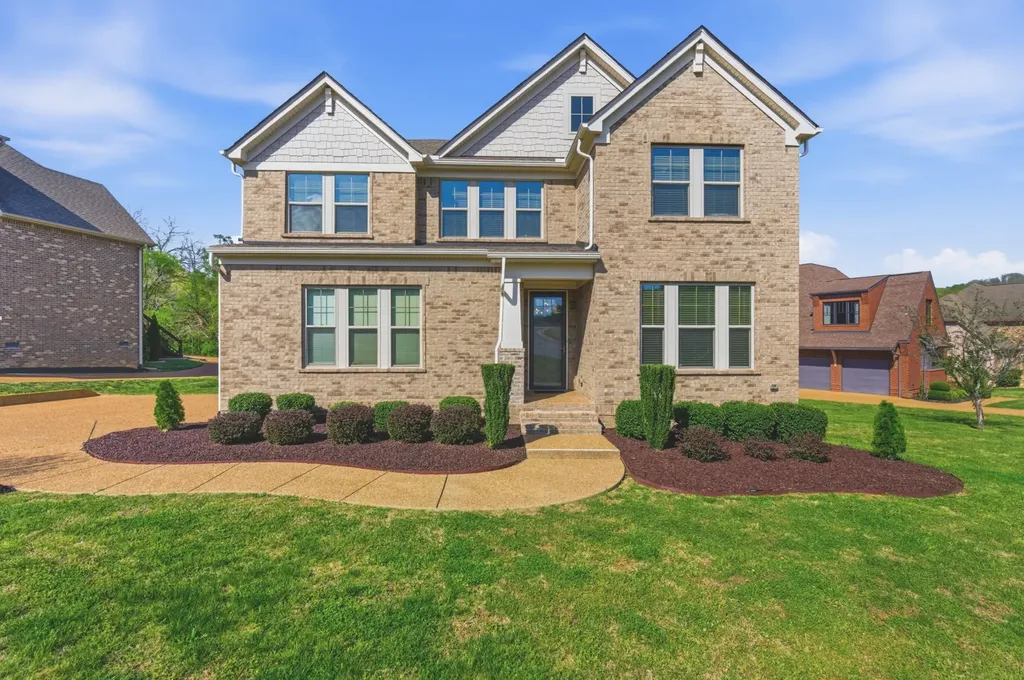 600 Cherry Grove Point Whites Creek TN 37189