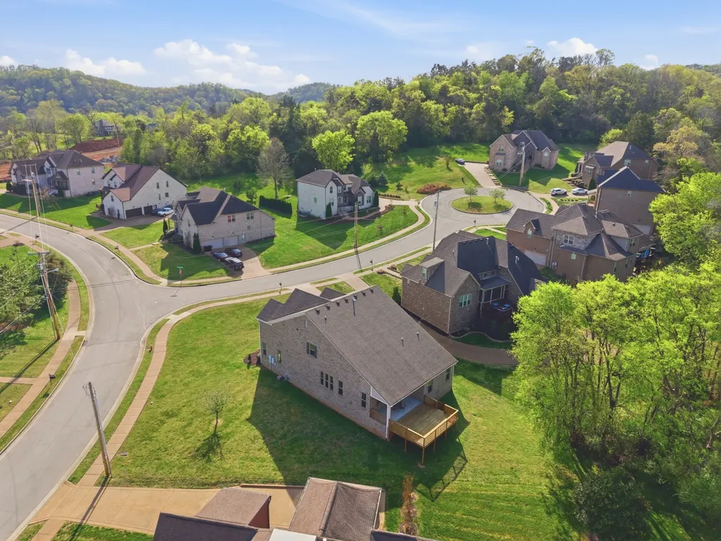 600 Cherry Grove Point Whites Creek TN 37189