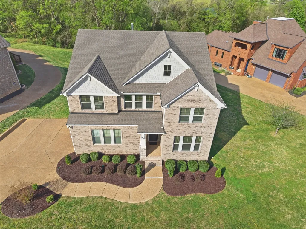 600 Cherry Grove Point Whites Creek TN 37189