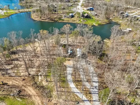 70 Acorn Cove Tracy City TN 37387