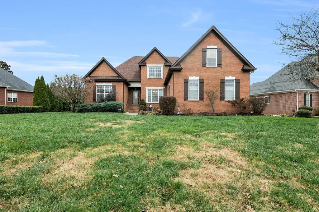 1311 Heather Place Murfreesboro TN 37128