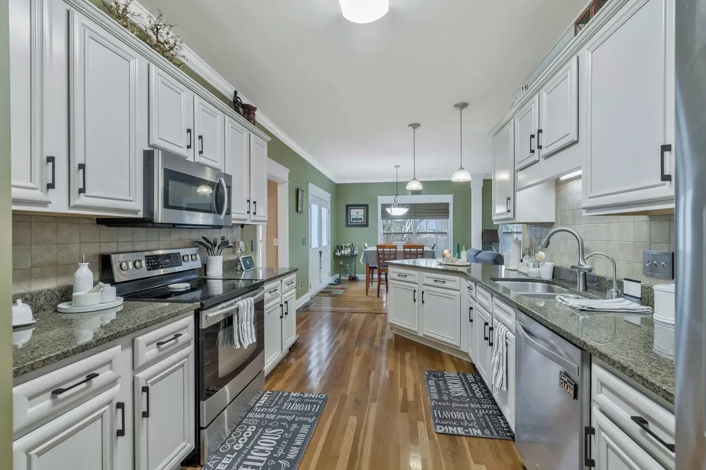 1311 Heather Place Murfreesboro TN 37128