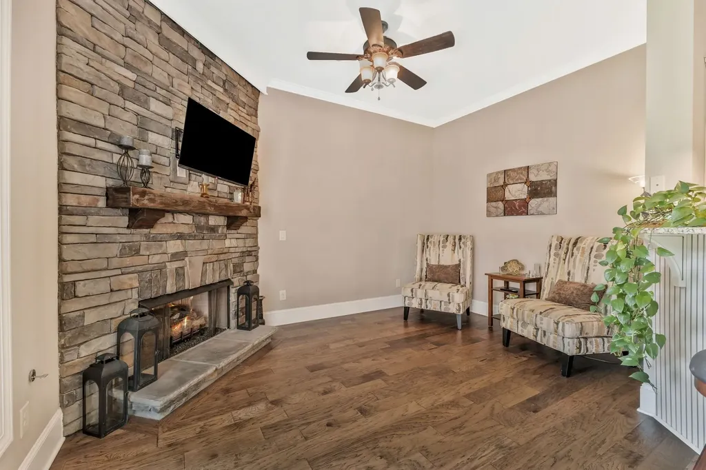 1549 Eden Rose Pl, E Nolensville TN 37135