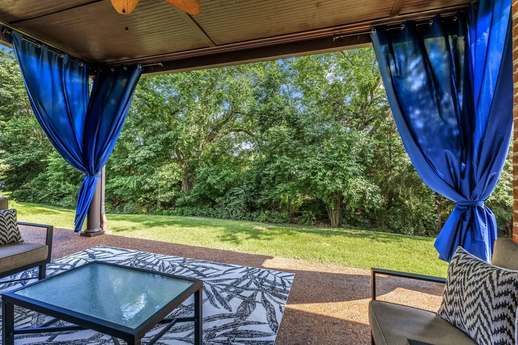 1549 Eden Rose Pl, E Nolensville TN 37135