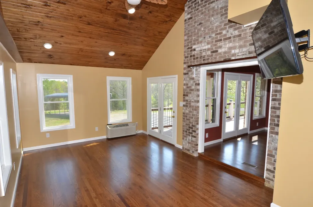 2753 Jarrell Ridge Road Clarksville TN 37043