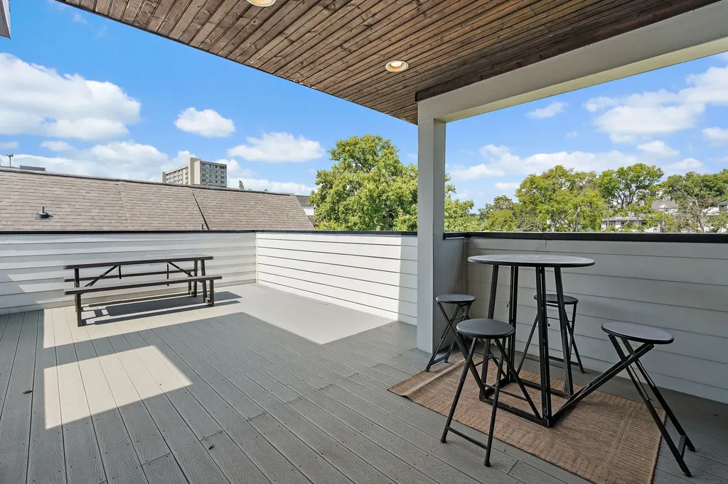 1002 W Grove Avenue Nashville TN 37203