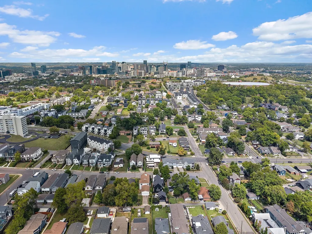 1002 W Grove Avenue Nashville TN 37203