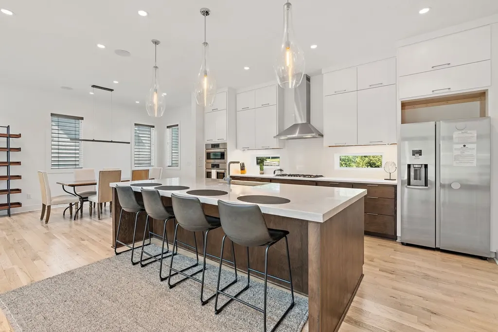 1002 W Grove Avenue Nashville TN 37203