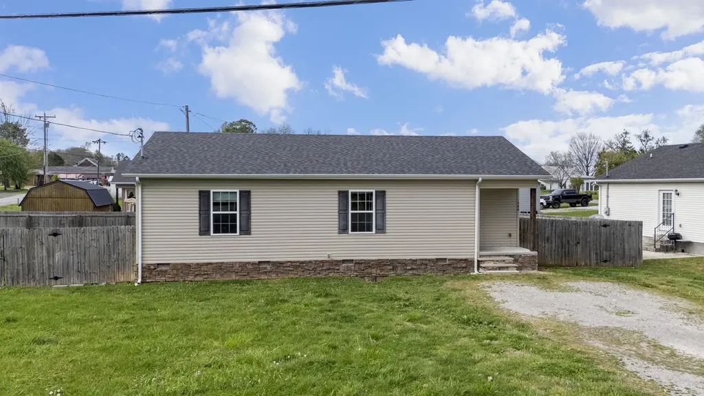 406 Cherry Street Decherd TN 37324
