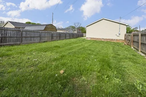 406 Cherry Street Decherd TN 37324