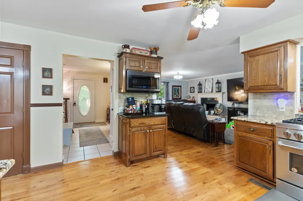 7422 Indian Creek Road Mc Ewen TN 37101