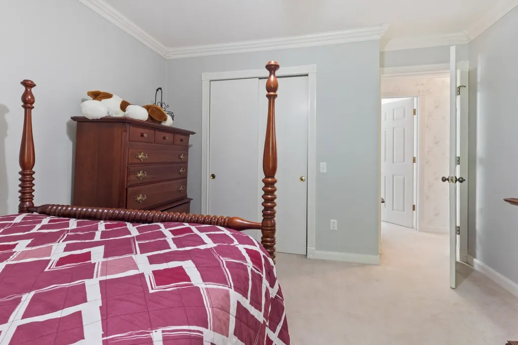 7422 Indian Creek Road Mc Ewen TN 37101