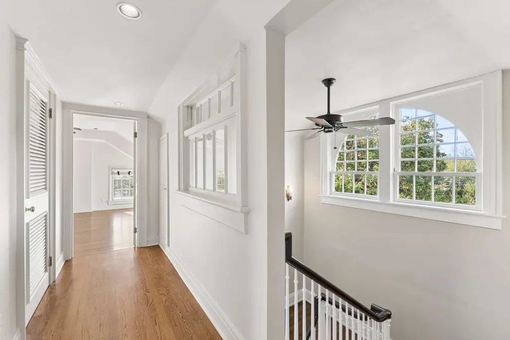 4414 Howell Place Nashville TN 37205
