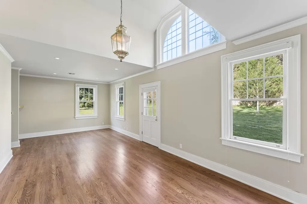 4414 Howell Place Nashville TN 37205