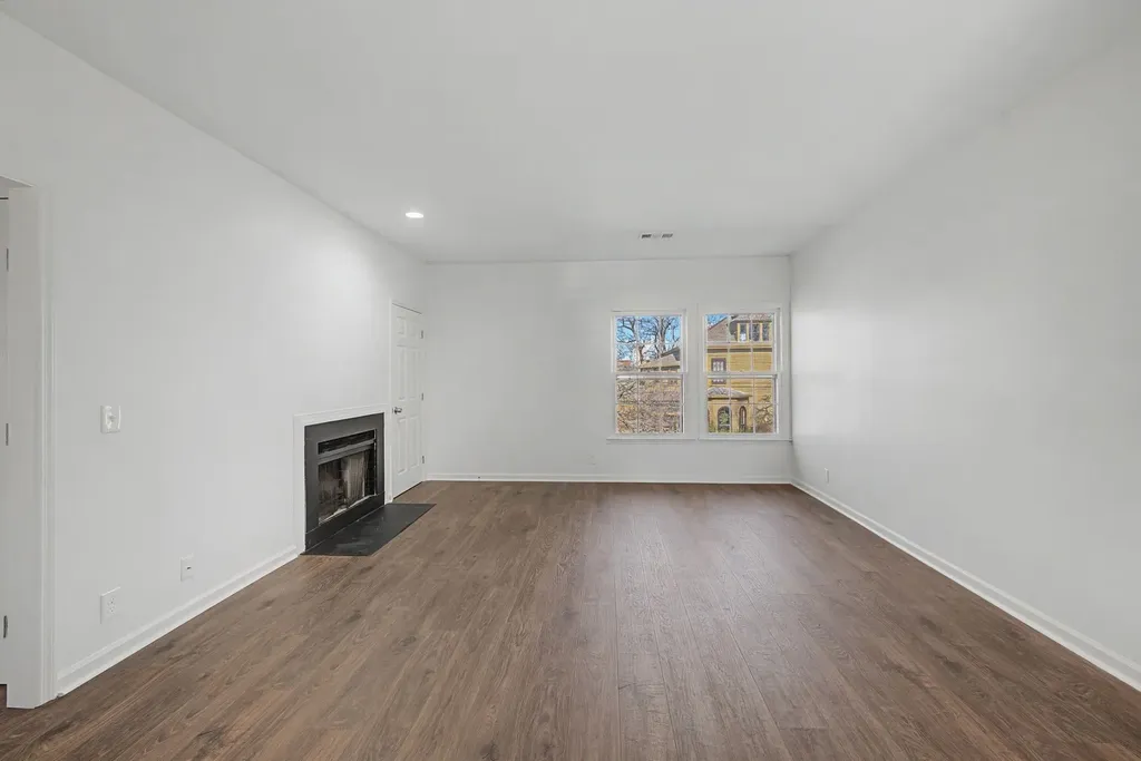 2135 Acklen Avenue Nashville TN 37212