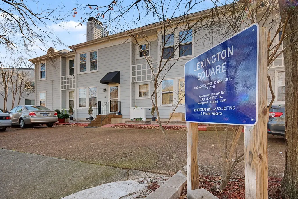 2135 Acklen Avenue Nashville TN 37212