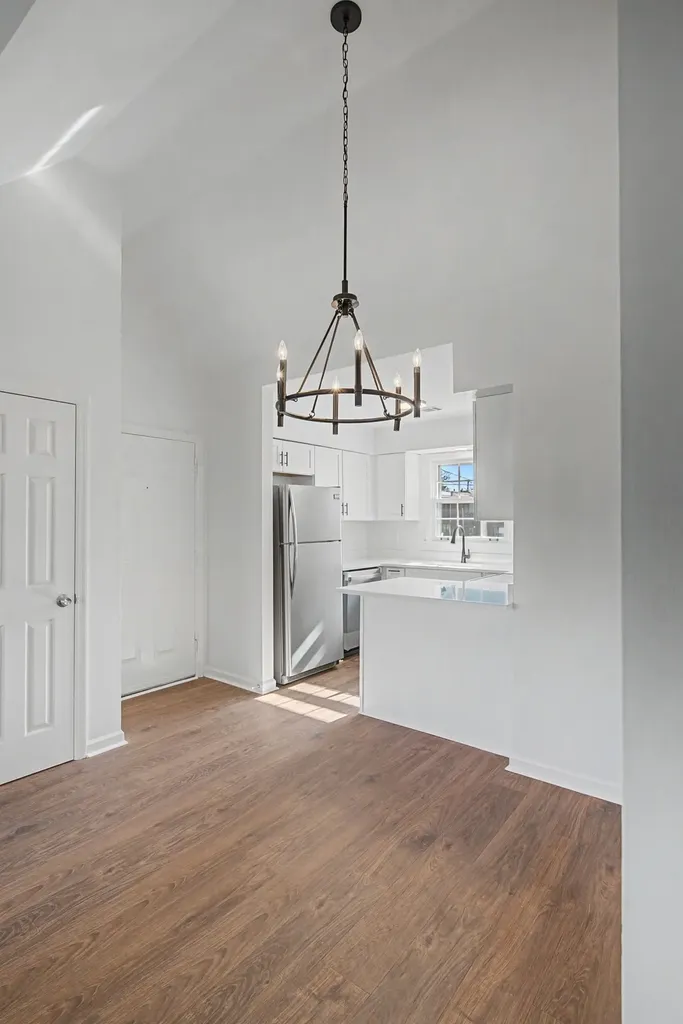 2135 Acklen Avenue Nashville TN 37212