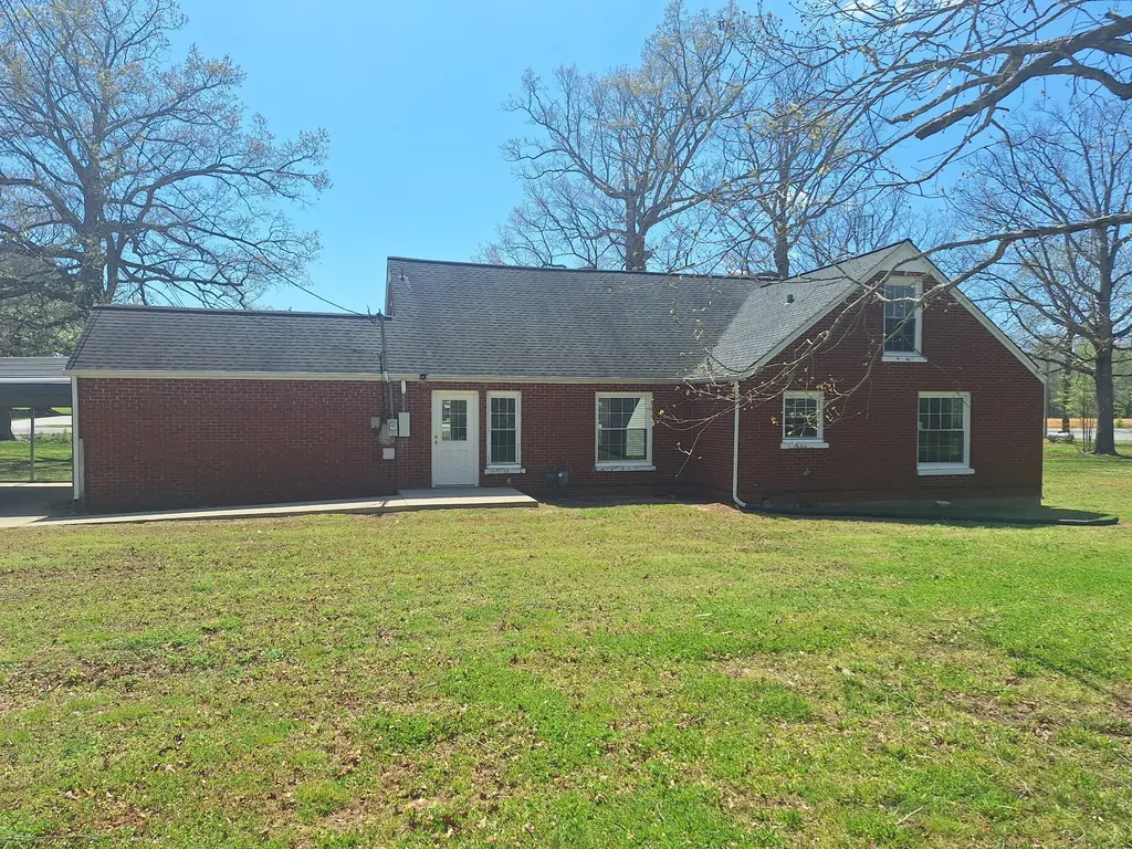 4450 Pulaski Highway Lawrenceburg TN 38464