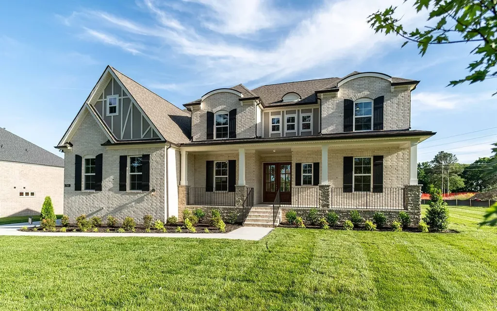 7295 Belvoir Drive Fairview TN 37062