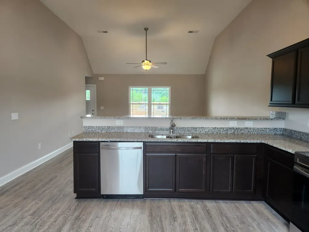 2911 Upstream Road Christiana TN 37037
