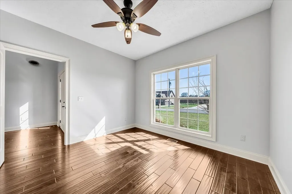 71 Lancaster Street Hillsboro TN 37342