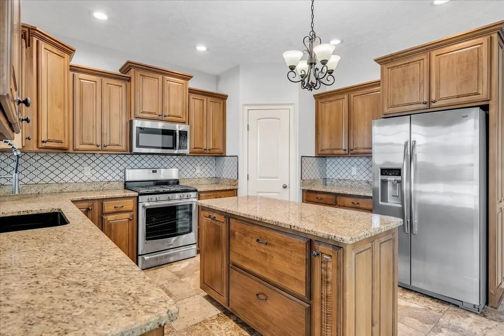 71 Lancaster Street Hillsboro TN 37342