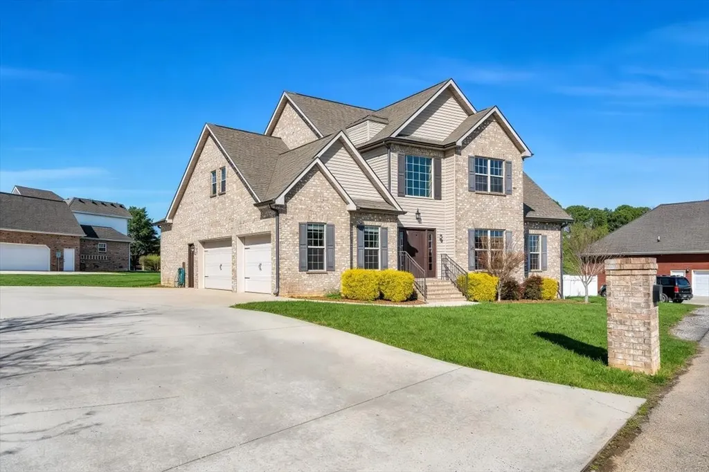 71 Lancaster Street Hillsboro TN 37342