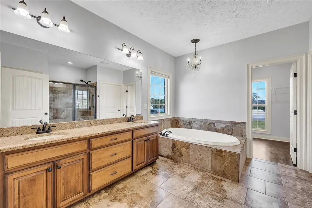 71 Lancaster Street Hillsboro TN 37342