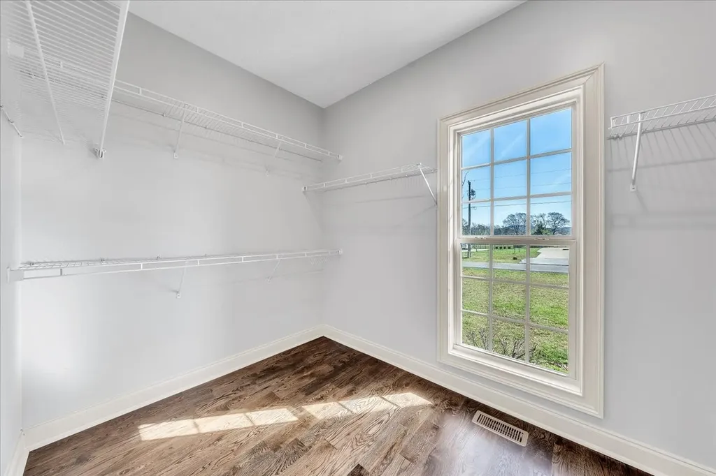 71 Lancaster Street Hillsboro TN 37342