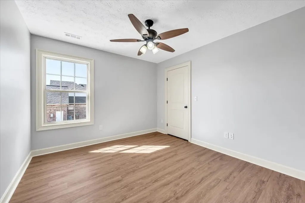 71 Lancaster Street Hillsboro TN 37342