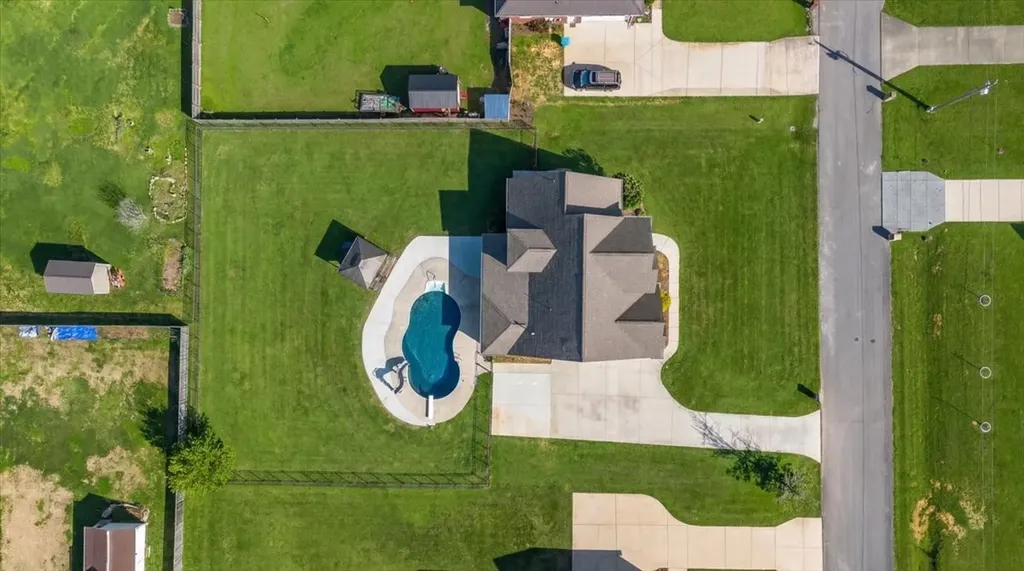 71 Lancaster Street Hillsboro TN 37342