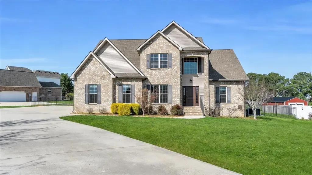 71 Lancaster Street Hillsboro TN 37342