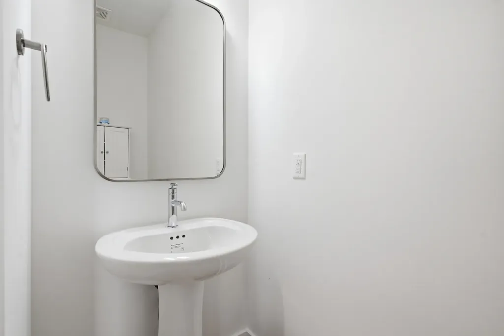 132 Portico Place La Vergne TN 37086