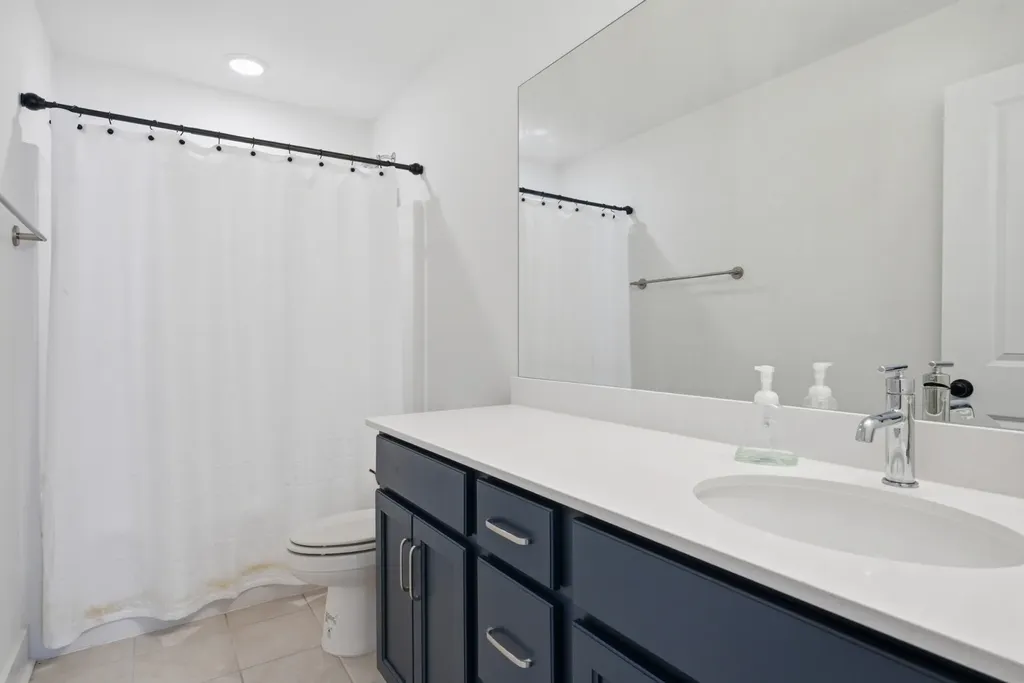 132 Portico Place La Vergne TN 37086