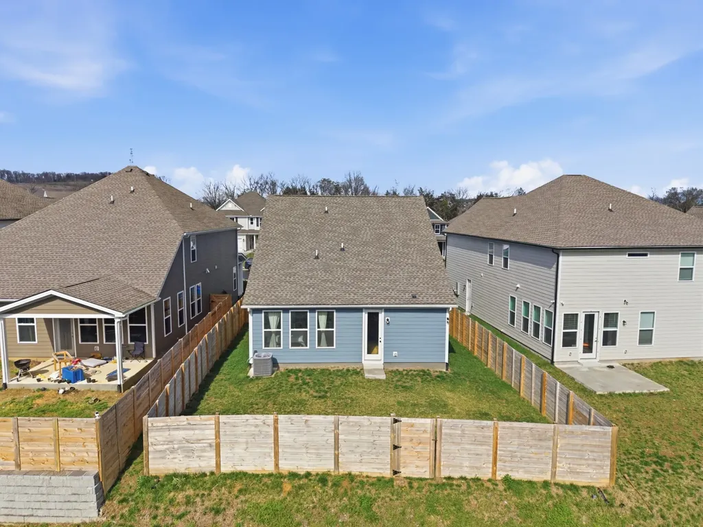 132 Portico Place La Vergne TN 37086