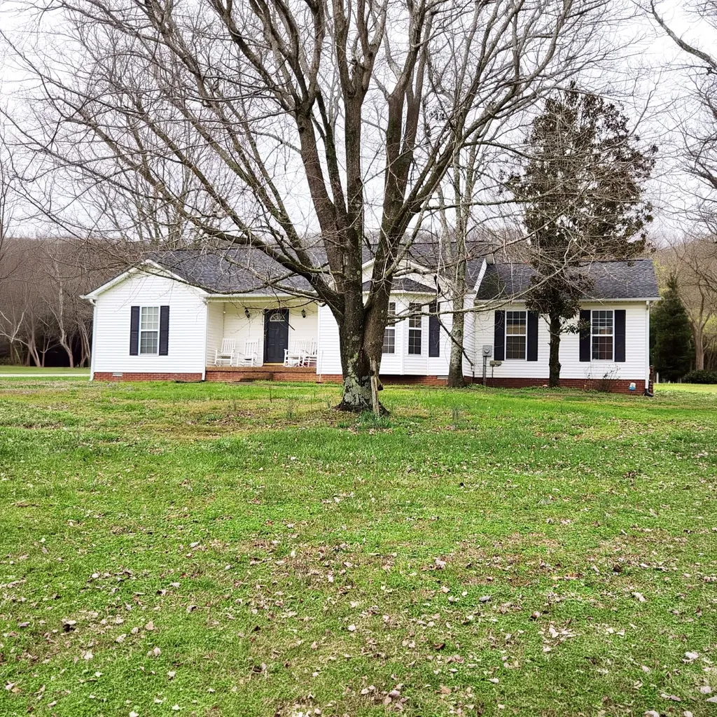 2892 Dodson Gap Road Culleoka TN 38451