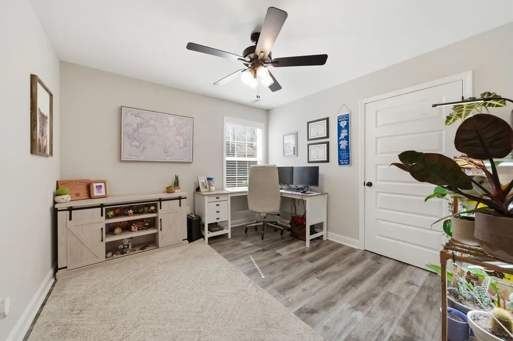 2014 Ireland Way Clarksville TN 37042
