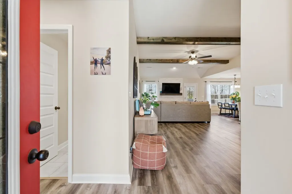 2014 Ireland Way Clarksville TN 37042