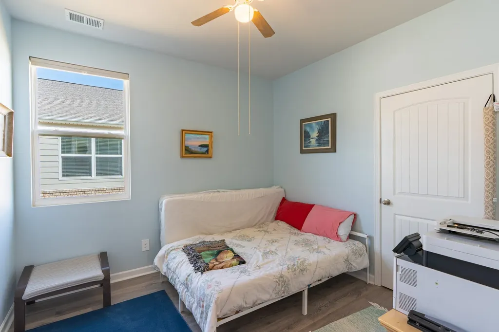 7076 Lang Avenue White House TN 37188